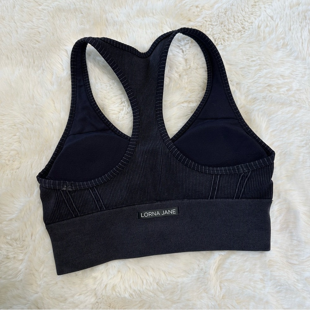 Lorna Jane Black Tempo Speed Seamless Racerback Sports Bra, S - Picture 3 of 4